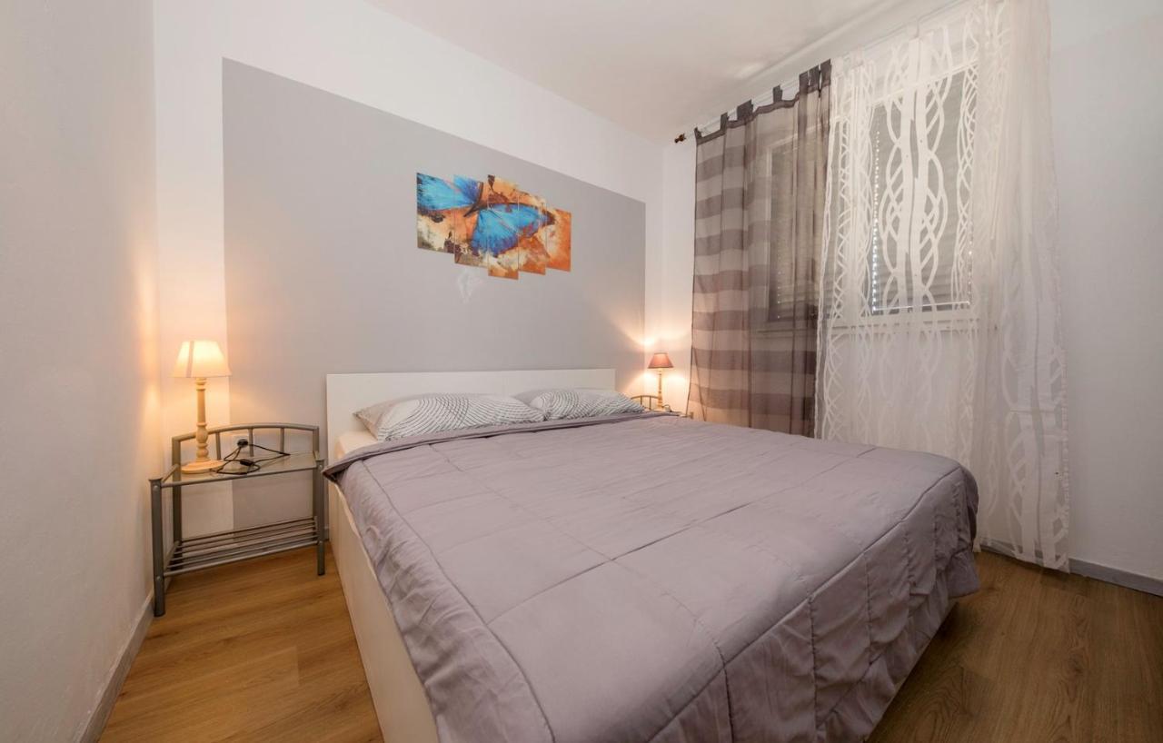 Apartments Vesna 2844 سوبيتارسكا دراغا المظهر الخارجي الصورة