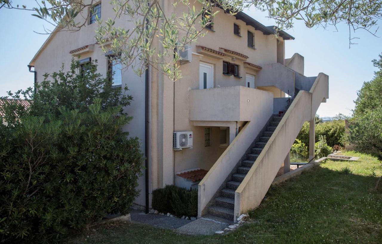 Apartments Vesna 2844 سوبيتارسكا دراغا المظهر الخارجي الصورة